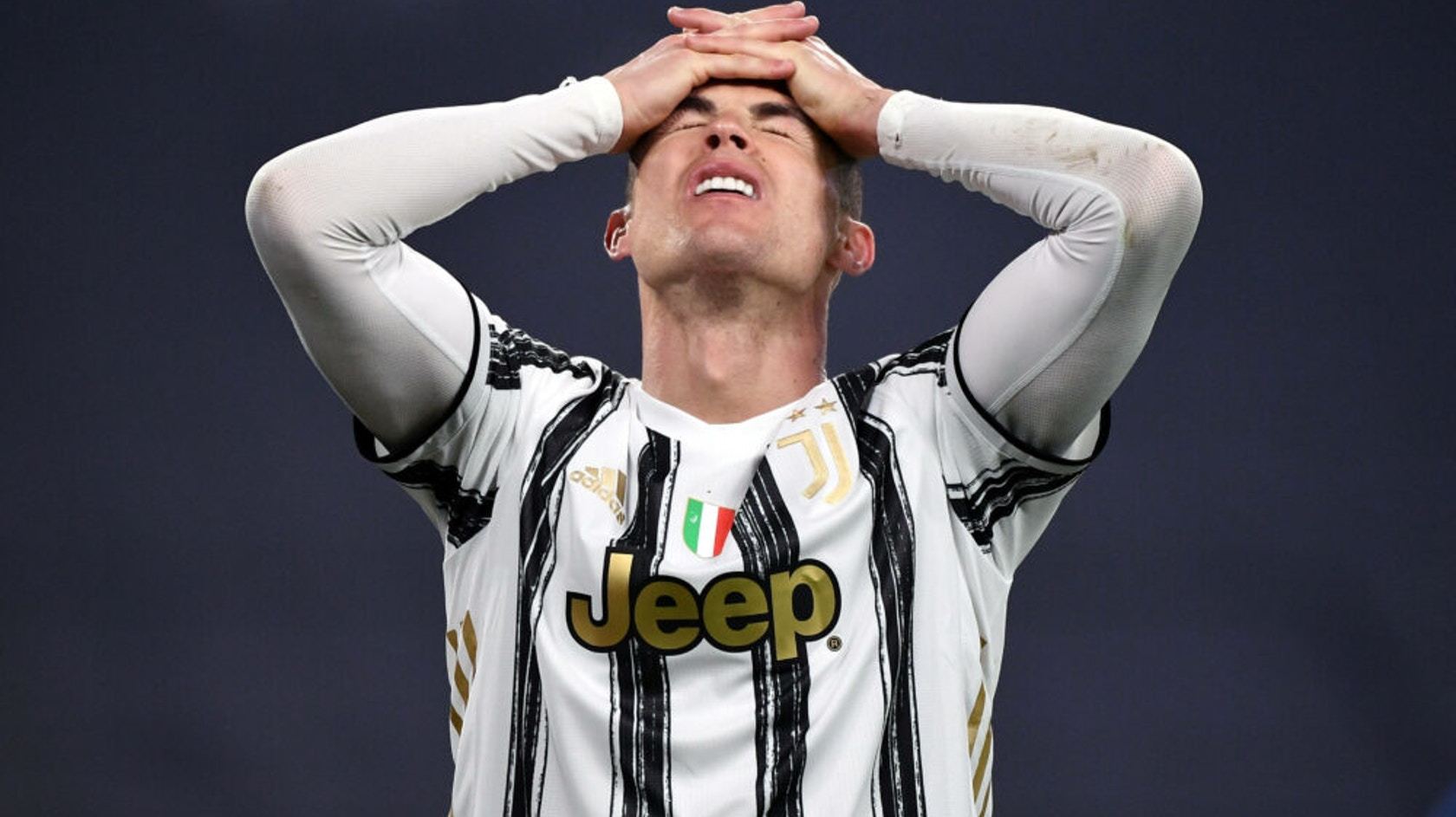 Juventus bán Ronaldo không đúng thời điểm