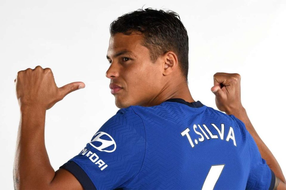 Thiago Silva trong màu áo Chelsea
